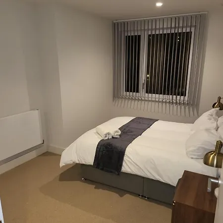 71 Bondway, Parry St, Sw81sf Apartment *