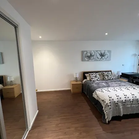 Apartment Royal Victoria Flat2 *