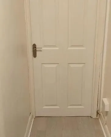 Heronsgate Gh009