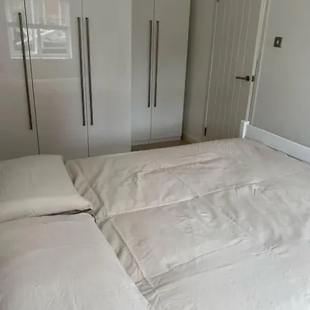 Apartment Spacious And Cosy 2 Bedroom Flat In Bermondsey *