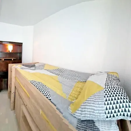 Modern 3-bed House In Surrey Quays Holiday home London