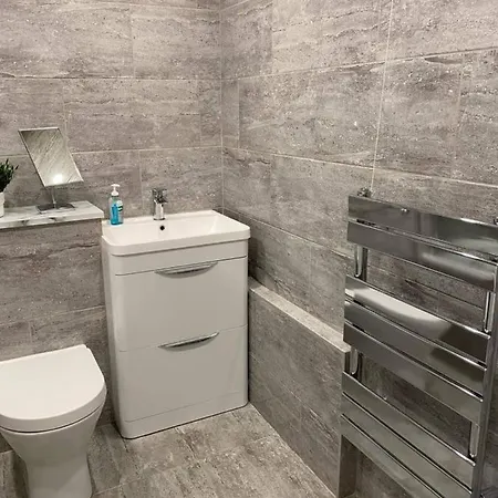 Apartment Spacious And Cosy 2 Bedroom Flat In Bermondsey *