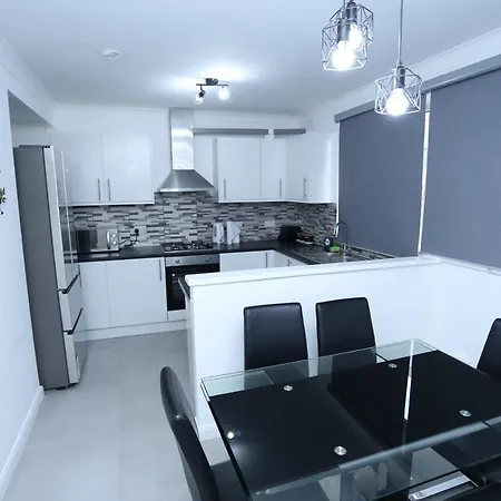 Abbeywood Station House London *