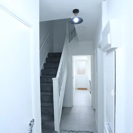 Abbeywood Station House London London