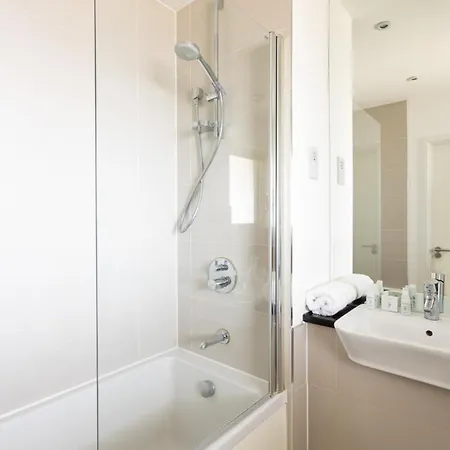 Cozy Bermondsey Apartment London