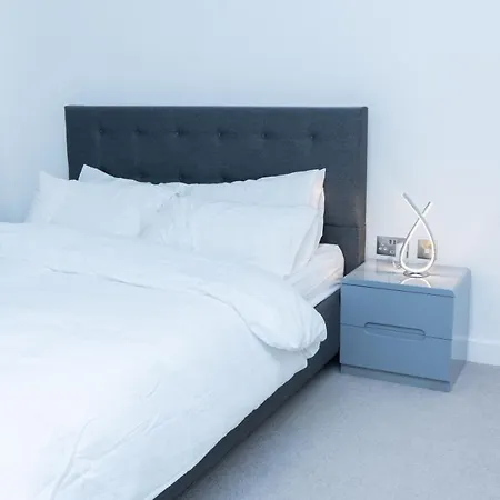 Apartment Guerneville 1 Bedroom Luxury Royal Wharf By Excel Exhibition Centre *