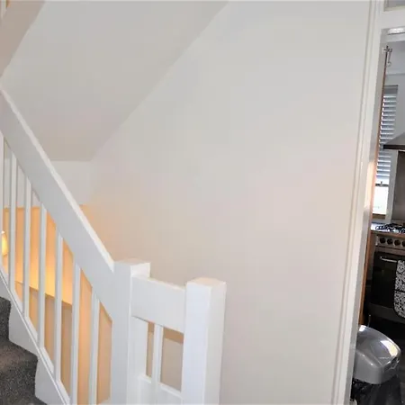 Zone 2, 2 Bedroom House Casa vacanze Londra