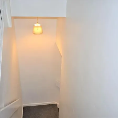 Zone 2, 2 Bedroom House Casa vacanze Londra