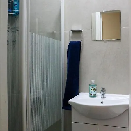 Guest house Desire London
