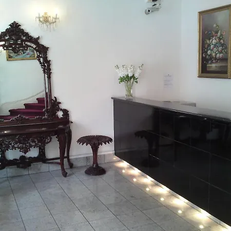 Otel My Place 3*