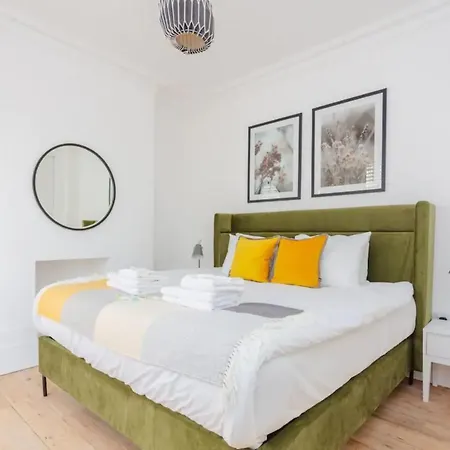 Luxury 2 Bedroom Garden Flat - Hackney