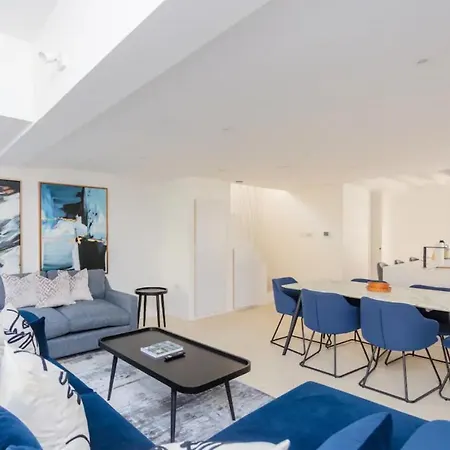 Luxury 2 Bedroom Garden Flat - Hackney * London