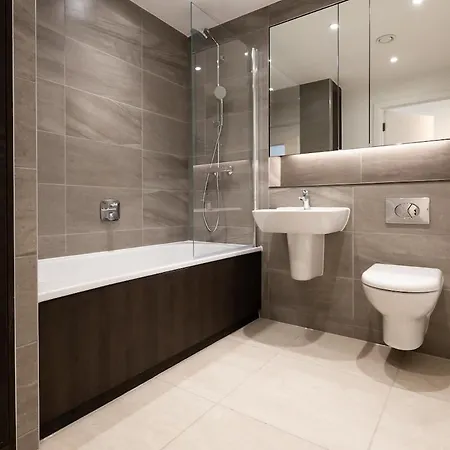 Apartment Ben And Tracy Luxury Village In Stratford