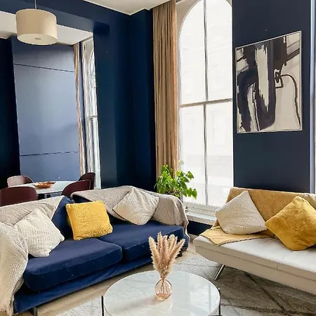 Modern Chic Flat In Shoreditch *