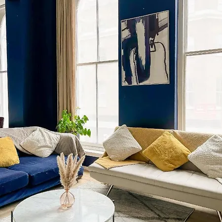 Modern Chic Flat In Shoreditch *