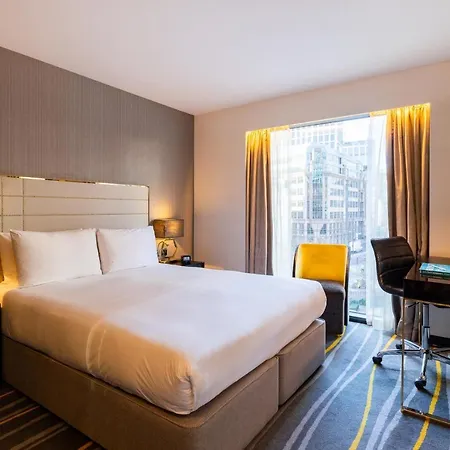 Saint 4* Londen
