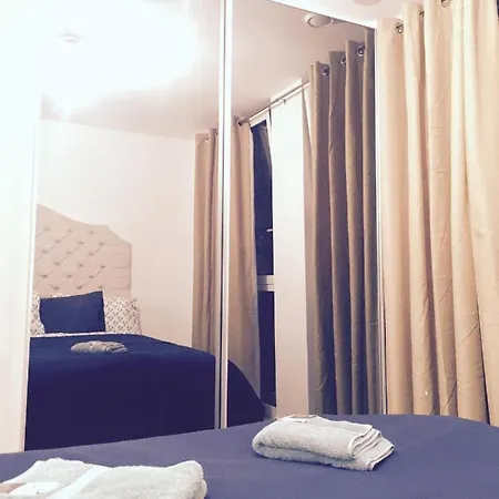 Luxury North Greenwich *