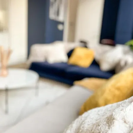 Modern Chic Flat In Shoreditch Apartment *