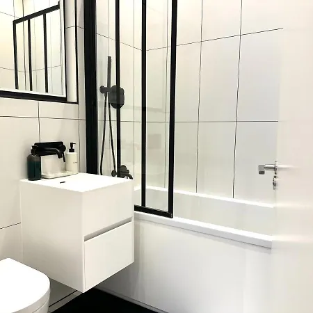 Modern Chic Flat In Shoreditch Apartment *