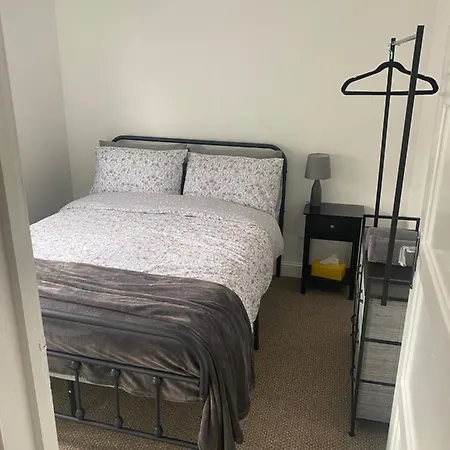Holiday home Hameway House- Stunning 4 Bedroom House With A Spacious Kitchen London