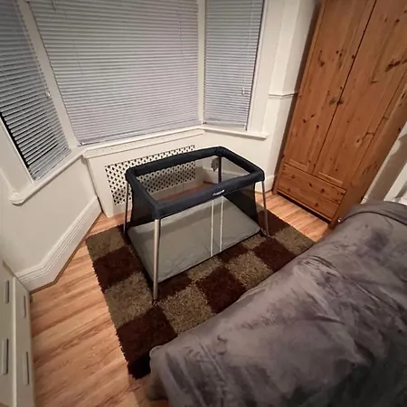 Entire Luxury 4 Bedroom Victorian House With 2 En-suite - Forest Hill, Apartment London