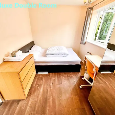 Palace - Excellent In Zone 1 Apartmán