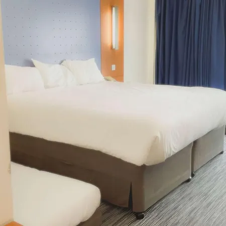 Hotel Ramada London North