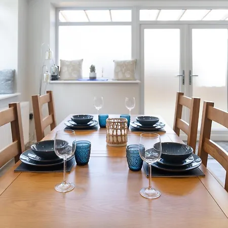 Amazing New Spacious In Se1