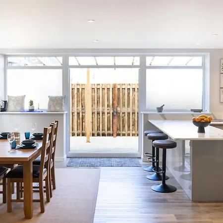 Apartment Amazing New Spacious In Se1 *