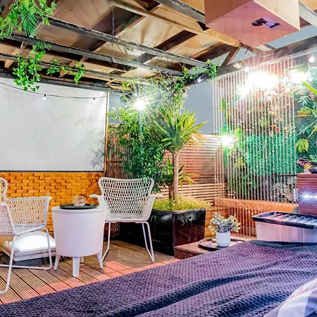 2 Bedroom Roof Terrace With Sauna Jakuzzi And Outdoor Cinema Apartment *
