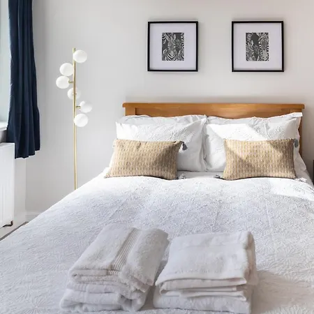 Amazing New Spacious In Se1