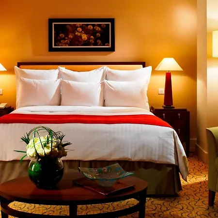 Hotel Marriott Executive London, Canary Wharf 5*
