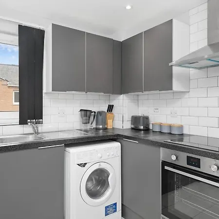 Canary Wharf By Hiatus Concierge Apartment