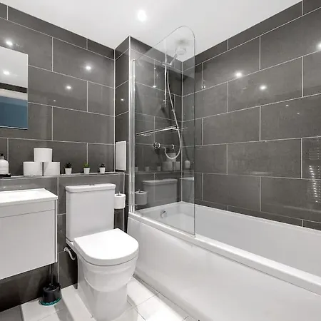 Apartment Canary Wharf By Hiatus Concierge London