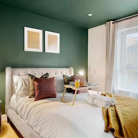 Canary Wharf By Hiatus Concierge Apartment London