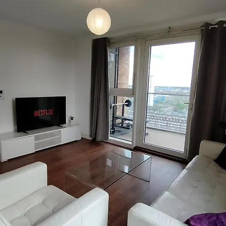 Riverview Amazing 2bed 2bath Apt Wparking Sleeps 6 Comfortably