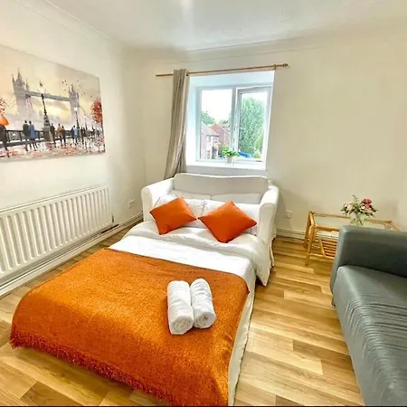 Apartment Privite 2 Bedrooms Flat Canada Water London