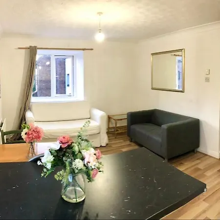 Privite 2 Bedrooms Flat Canada Water London