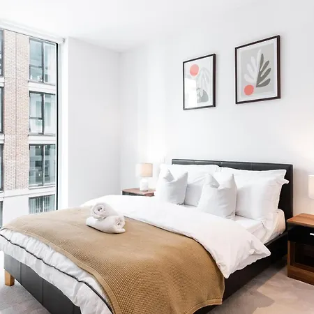 Khayat Homes - The Owelor - Two Bed Apartment London
