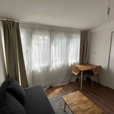 Apartment 1bd Flat With Patio - 5 Min To Airport *