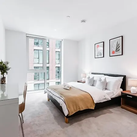 Khayat Homes - The Owelor - Two Bed * London
