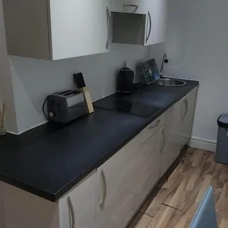 Apartment Sparrow 3 *