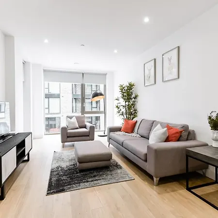 Khayat Homes - The Owelor - Two Bed London