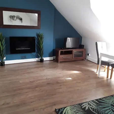 Stunning 1-bed In Apartment