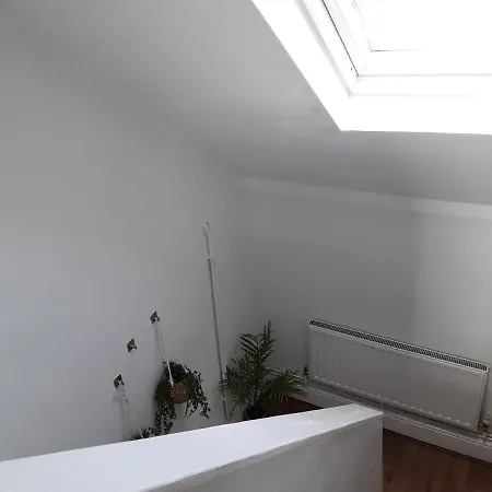 Apartment Stunning 1-bed In