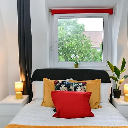 Plumstead Luxury * London