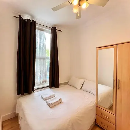 Stepney Green Holiday Appartamento Londra