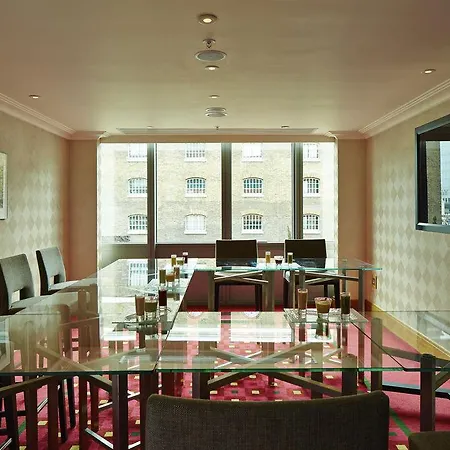 Marriott Executive London, Canary Wharf Hotel 5*