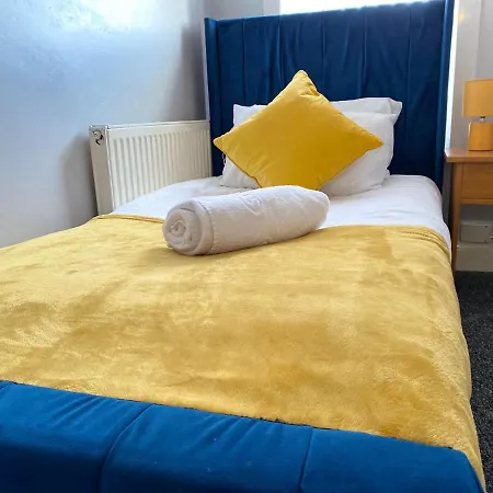 Manor Homes Bed & Breakfast