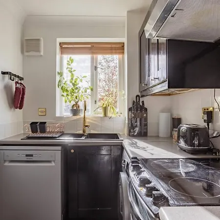 Bright &spacious One Bedroom Flat Off Canary Wharf